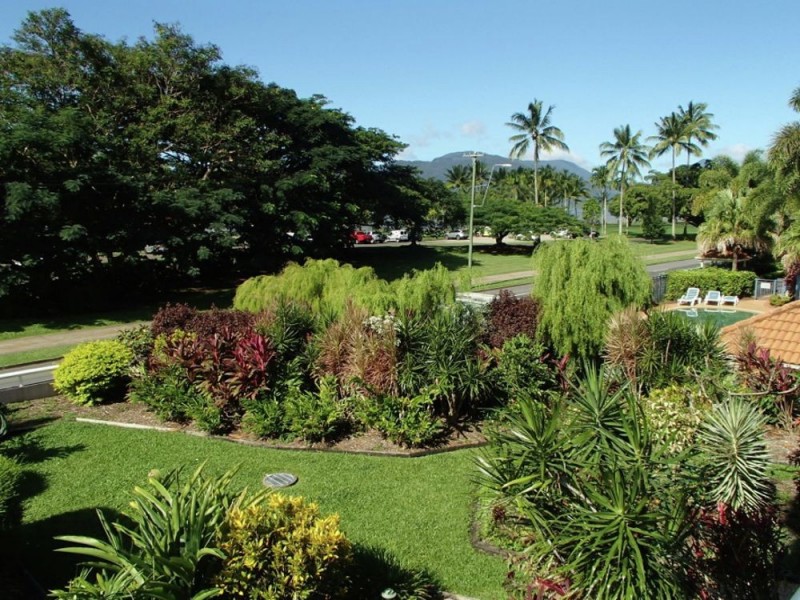 5/279 Esplanade, Cairns North QLD 4870