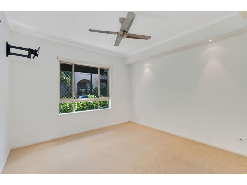 1506/2 GREENSLOPES STREET, Cairns North QLD 4870