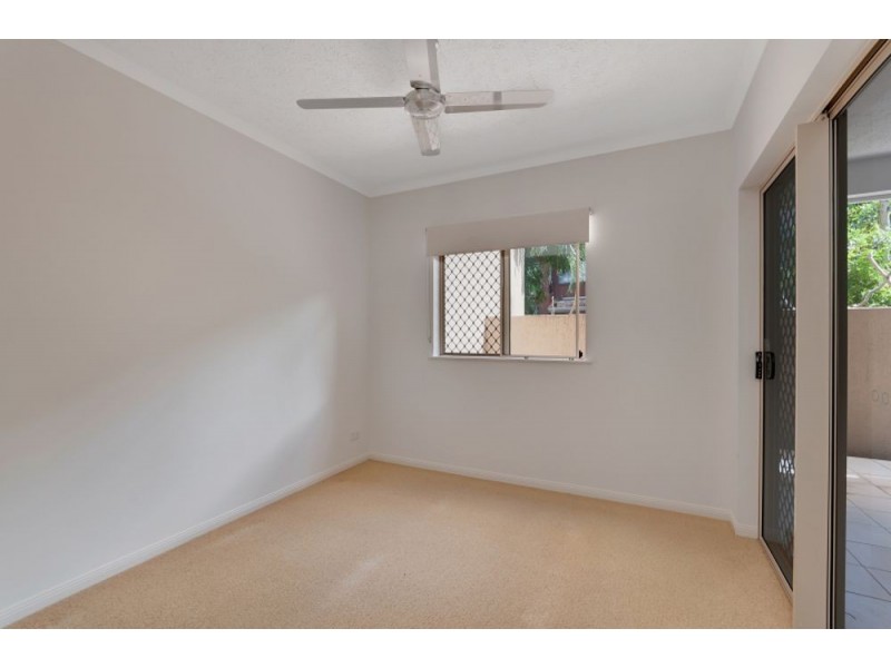 1506/2 GREENSLOPES STREET, Cairns North QLD 4870