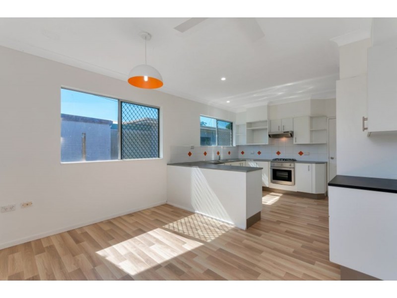 10 Coral Close, Woree QLD 4868