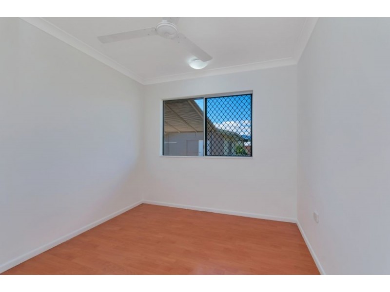 10 Coral Close, Woree QLD 4868