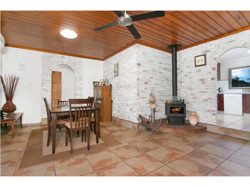 166 McLeish Road, Lake Eacham QLD 4884