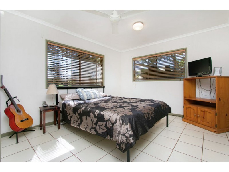 166 McLeish Road, Lake Eacham QLD 4884