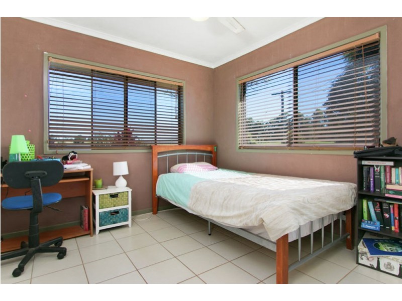 166 McLeish Road, Lake Eacham QLD 4884