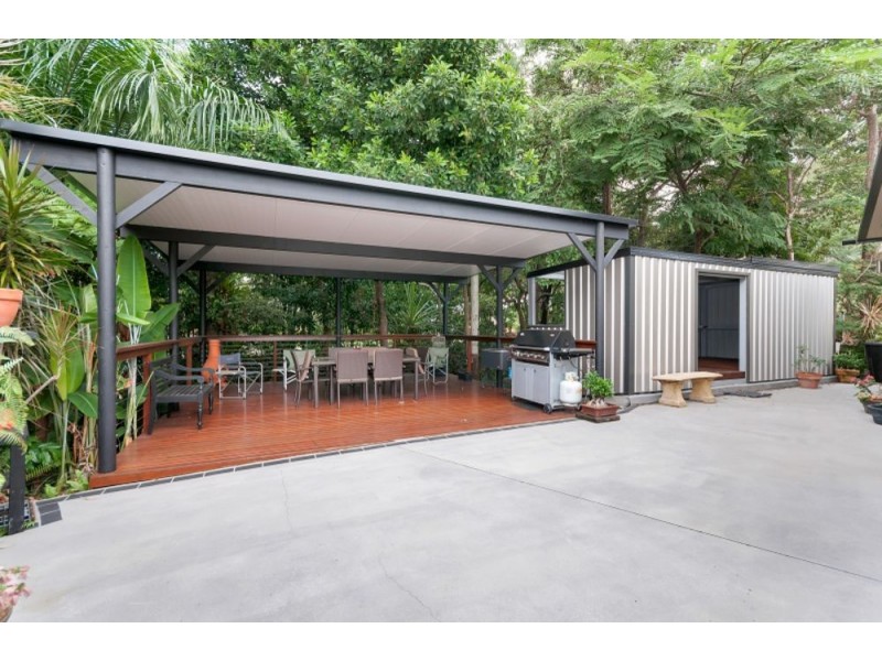 13 Sennfeld Close, Palm Cove QLD 4879