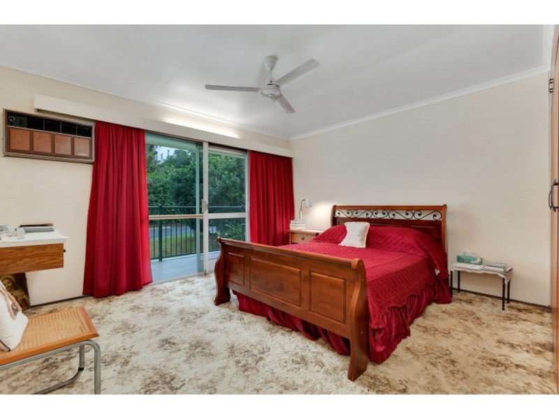 28 Ponticello Street, Whitfield QLD 4870