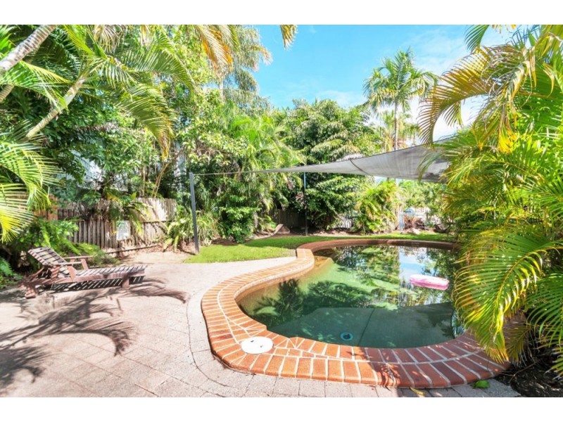 4/30 SPRINGFIELD CRESCENT, Manoora QLD 4870