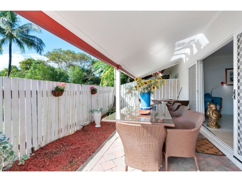 4/30 SPRINGFIELD CRESCENT, Manoora QLD 4870