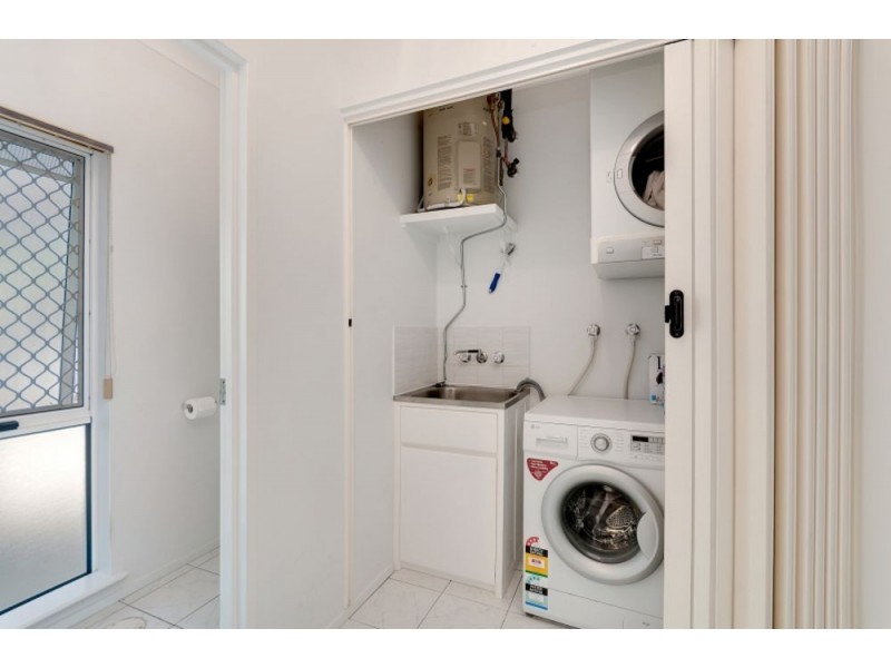 4/30 SPRINGFIELD CRESCENT, Manoora QLD 4870