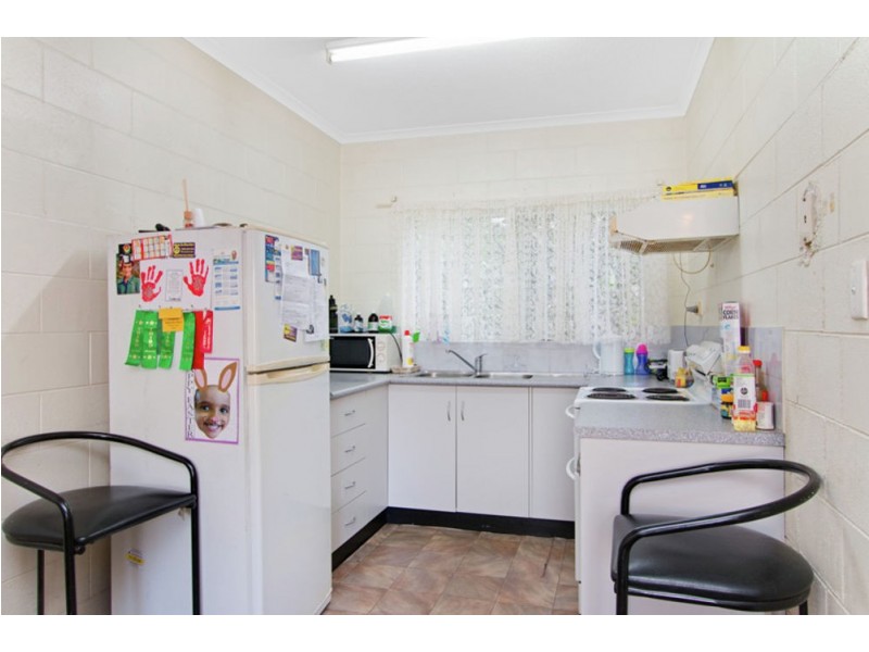 21/52 Pease Street, Manoora QLD 4870