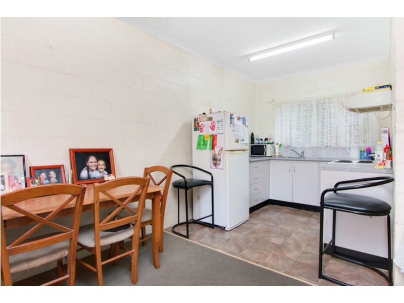 21/52 Pease Street, Manoora QLD 4870