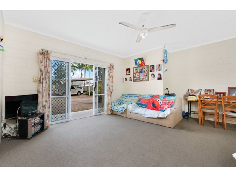 21/52 Pease Street, Manoora QLD 4870