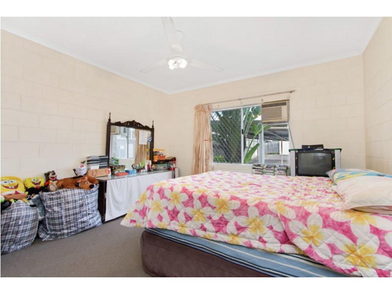 21/52 Pease Street, Manoora QLD 4870