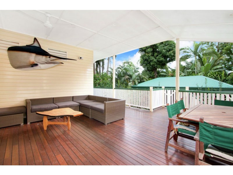 116 Cairns Street, Cairns North QLD 4870