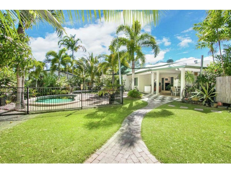19 Katandra Close, Trinity Beach QLD 4879