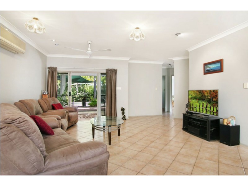 19 Katandra Close, Trinity Beach QLD 4879