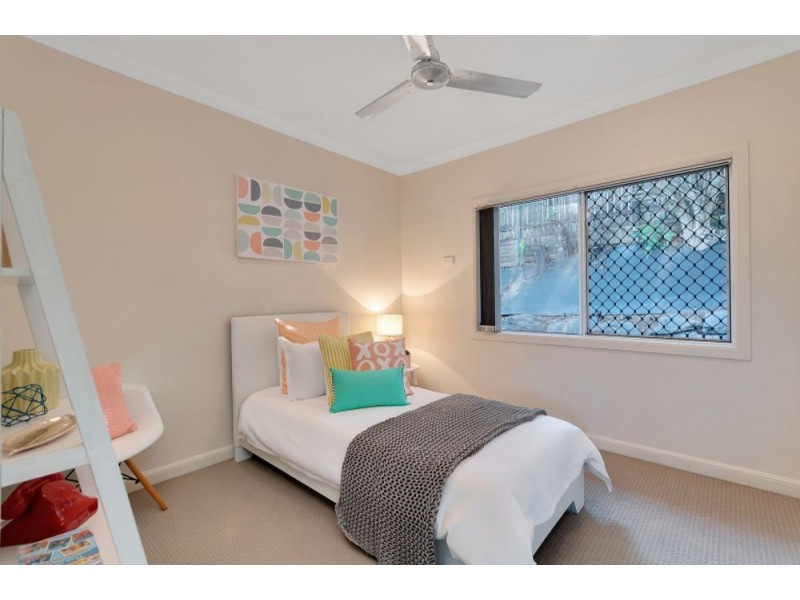 11 West Parkridge Drive, Brinsmead QLD 4870