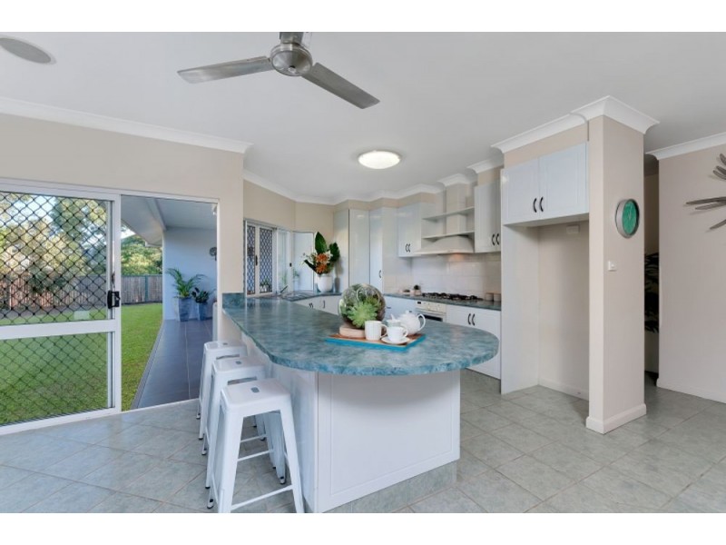 11 West Parkridge Drive, Brinsmead QLD 4870