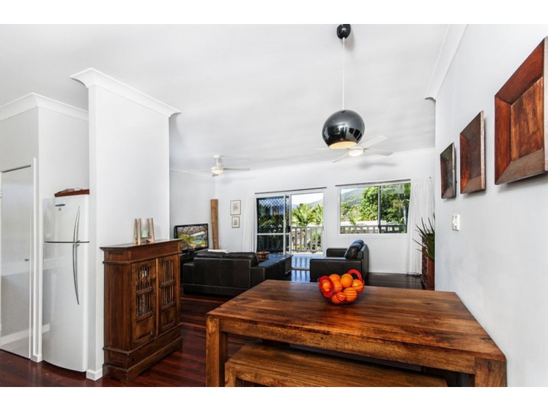 6 Baway Close, Caravonica QLD 4878