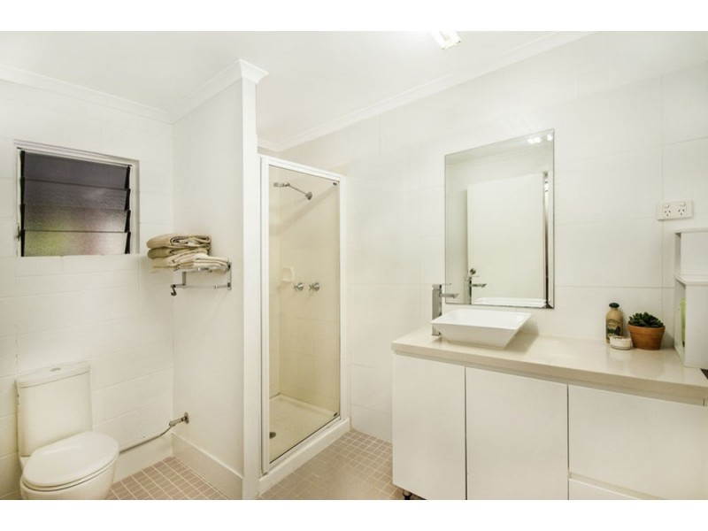 6 Baway Close, Caravonica QLD 4878