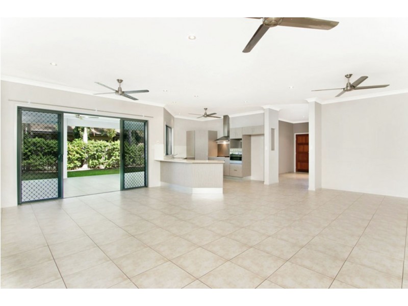 20 Iridescent Close, Trinity Park QLD 4879