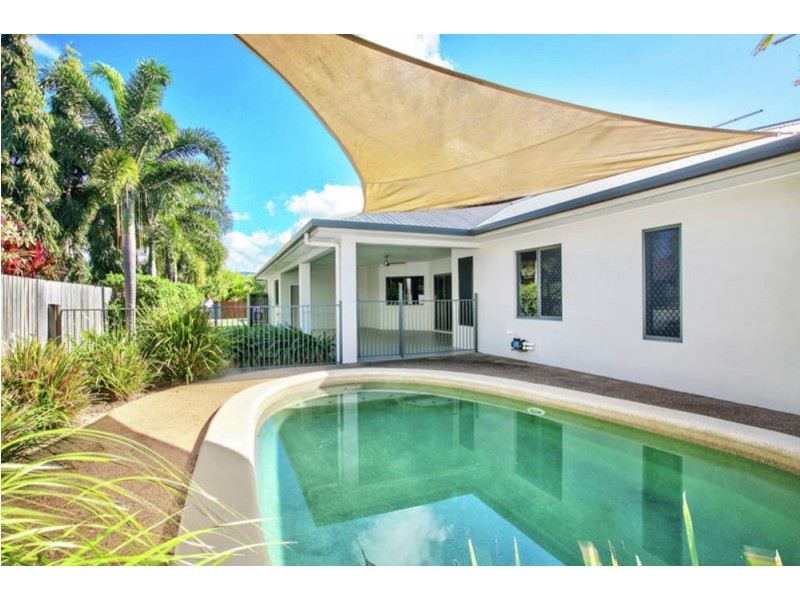 20 Iridescent Close, Trinity Park QLD 4879