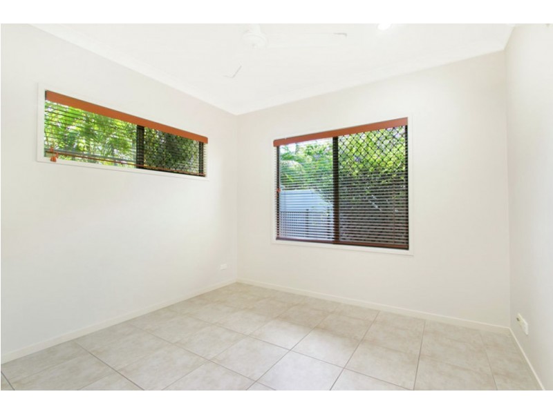 20 Iridescent Close, Trinity Park QLD 4879