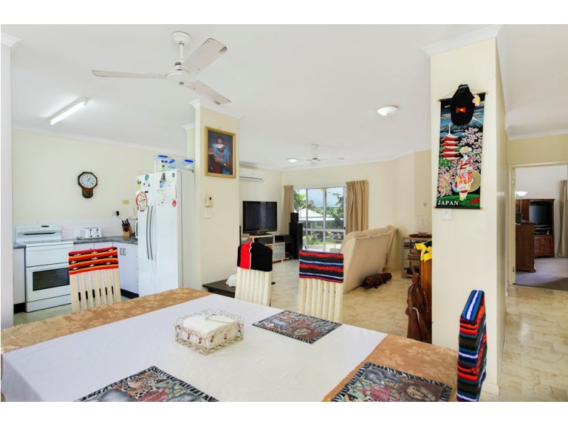 3 Mendi Close, Trinity Beach QLD 4879