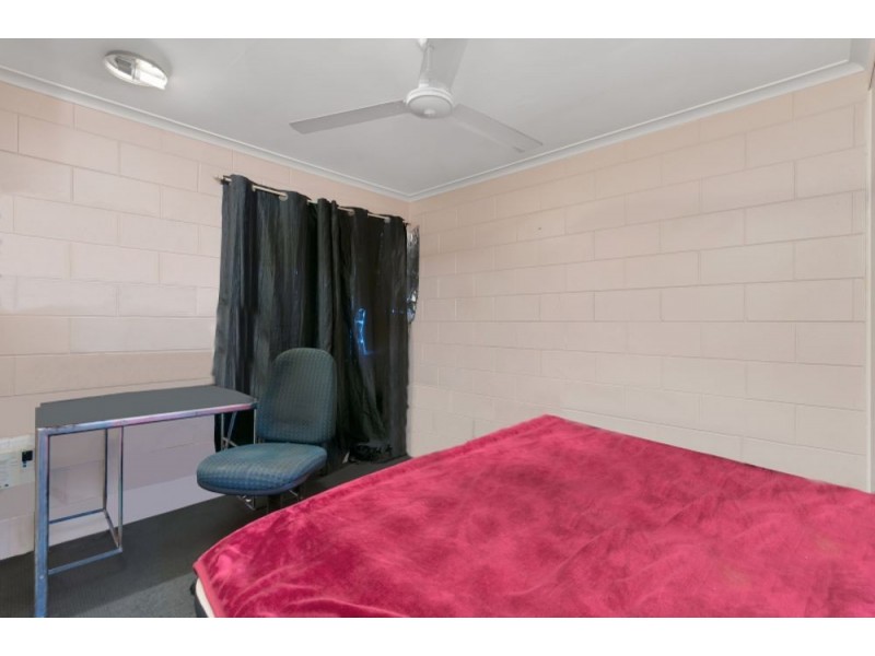 33/6 HECTOR CLOSE, Westcourt QLD 4870