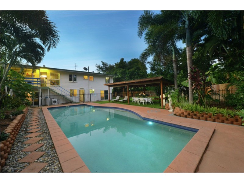35 Old Smithfield Road, Freshwater QLD 4870