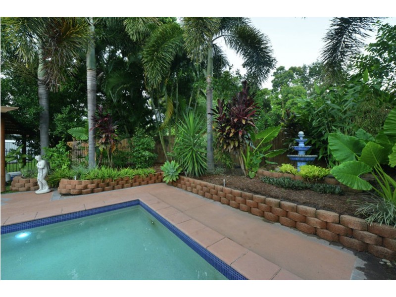 35 Old Smithfield Road, Freshwater QLD 4870