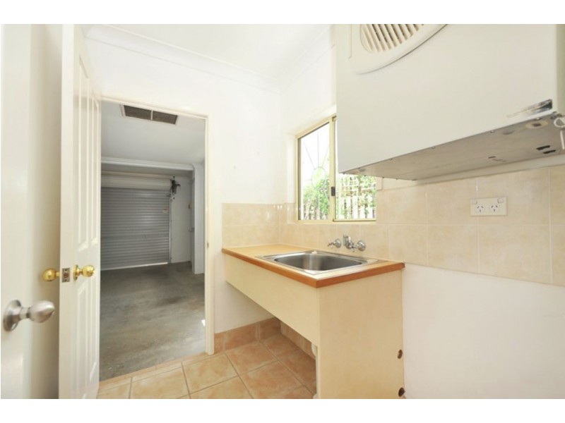 4/12 Murchison Street, Whitfield QLD 4870