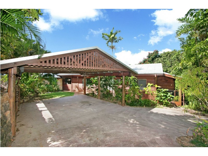304 Toogood Road, Bayview Heights QLD 4868