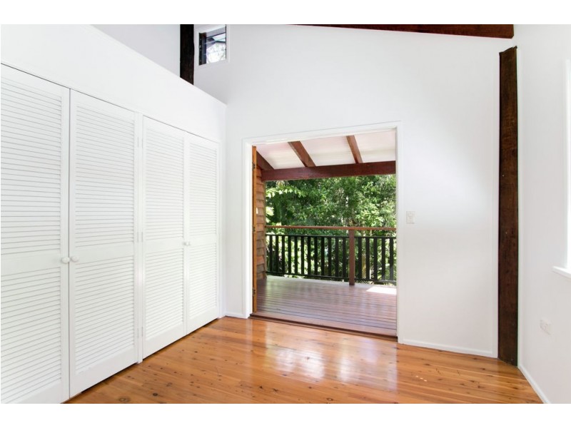 304 Toogood Road, Bayview Heights QLD 4868