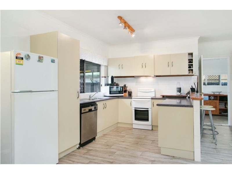 84 Barnard Drive, Mount Sheridan QLD 4868