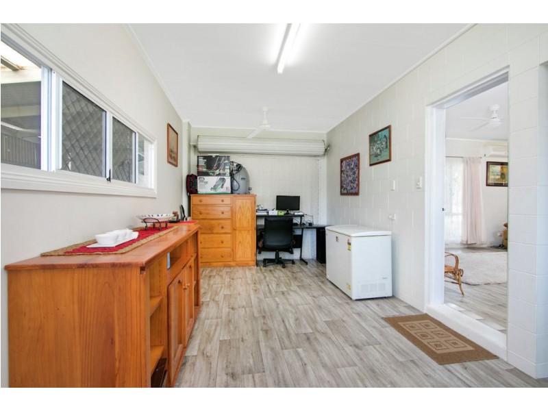 84 Barnard Drive, Mount Sheridan QLD 4868