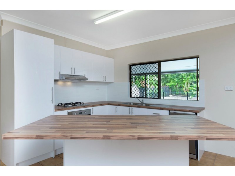 12 Volute Close, Trinity Beach QLD 4879