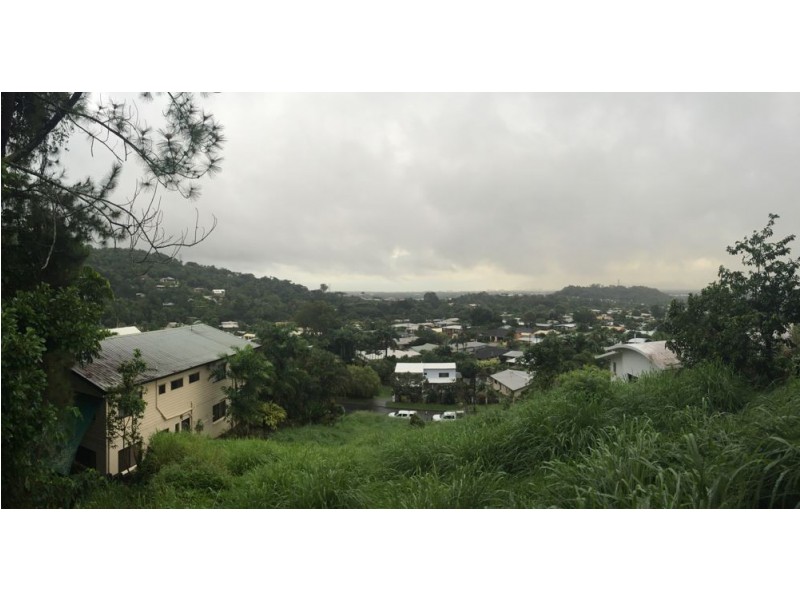33 Kenneth Street, Bayview Heights QLD 4868