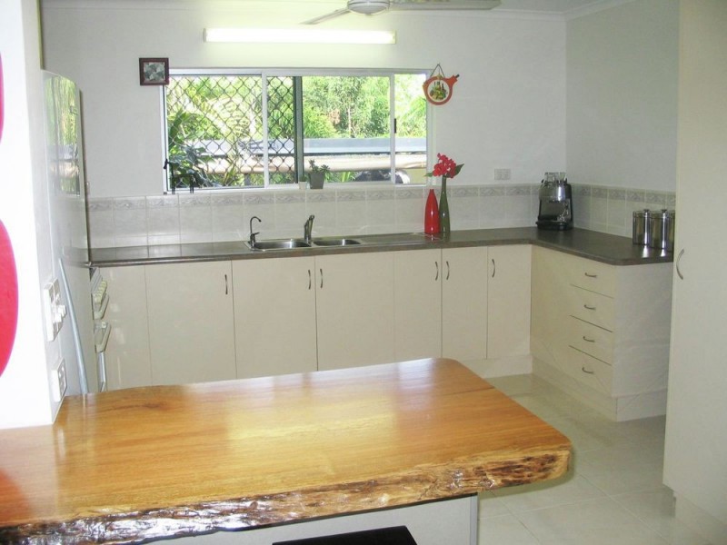 52 Fairview Street, Bayview Heights QLD 4868