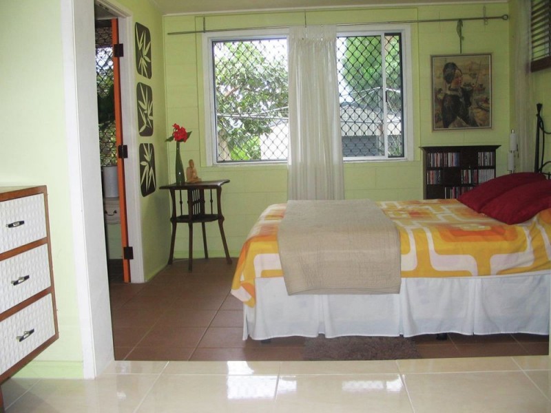 52 Fairview Street, Bayview Heights QLD 4868