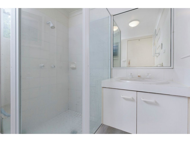 5/6 Deauville Close, Yorkeys Knob QLD 4878