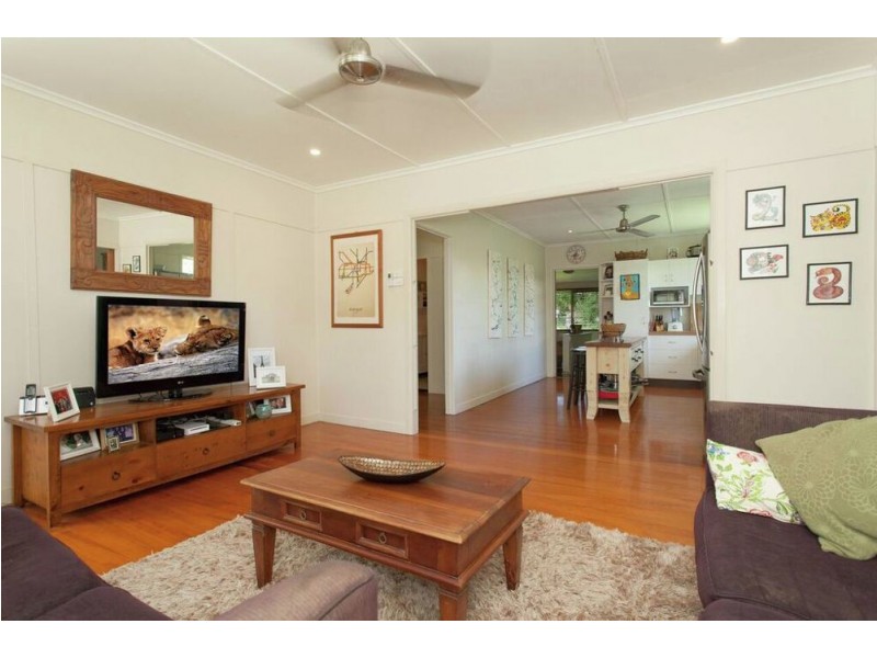 14-16 Watson Street, Earlville QLD 4870