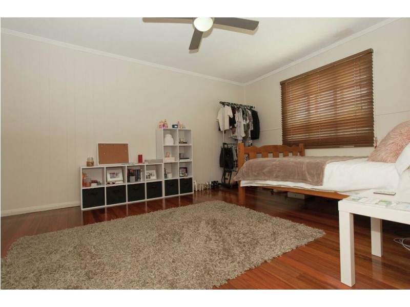 14-16 Watson Street, Earlville QLD 4870