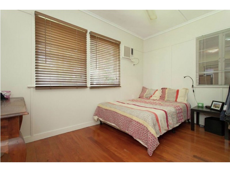 14-16 Watson Street, Earlville QLD 4870