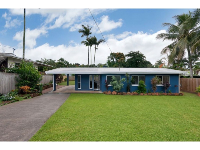 6 Nina Close, Smithfield QLD 4878