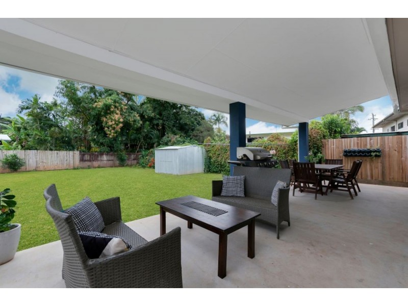 6 Nina Close, Smithfield QLD 4878