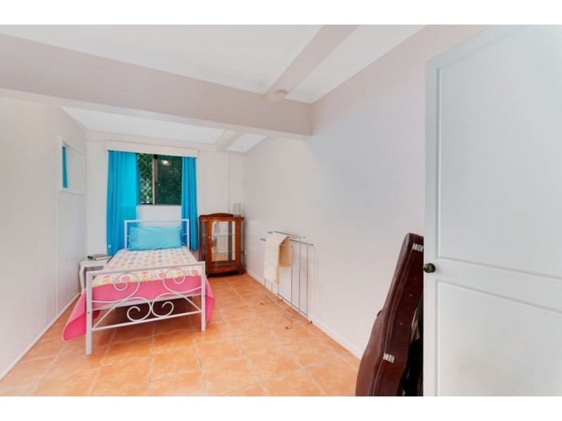 28 Hodel Street, Whitfield QLD 4870