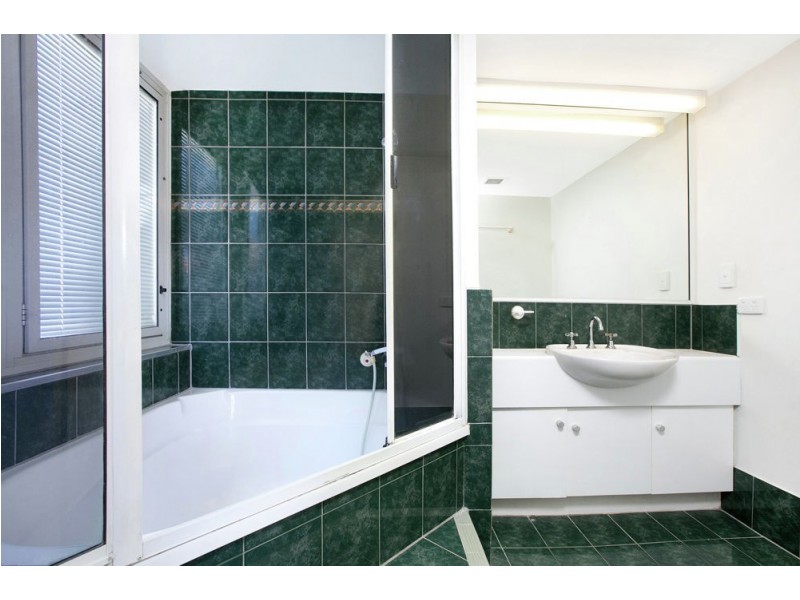 503/279 Esplanade, Cairns North QLD 4870