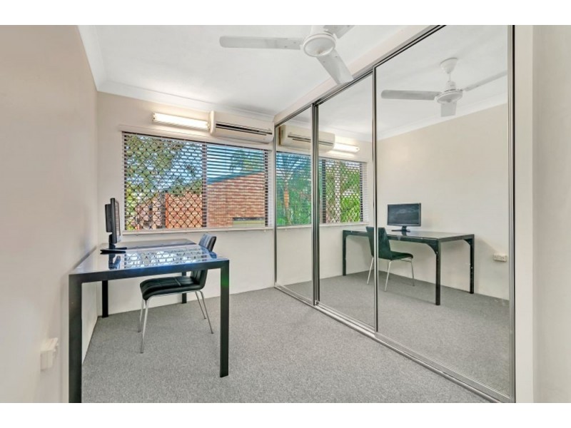 11/350 Sheridan Street, Cairns North QLD 4870