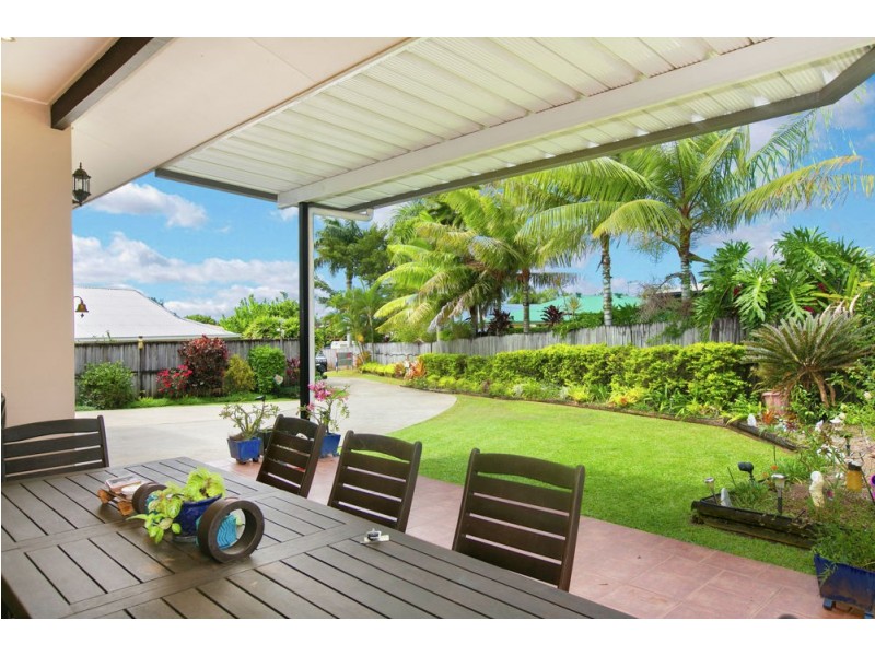 2 Spowatt Close, Kanimbla QLD 4870